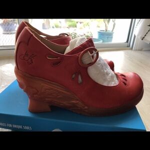Fluevog- Mission, Maryjane shoe, size 8